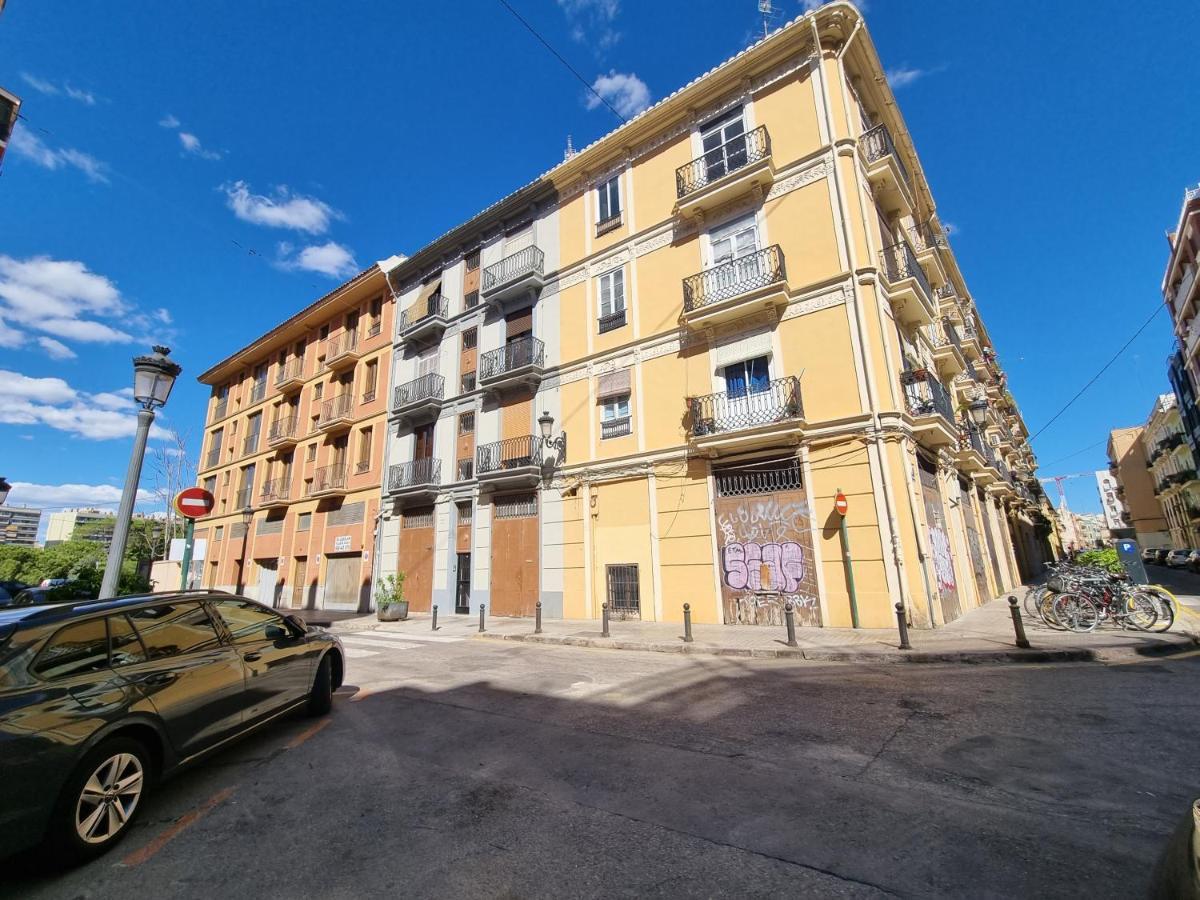 Centrica Y Encantadora Vivienda. Valencia Exterior foto